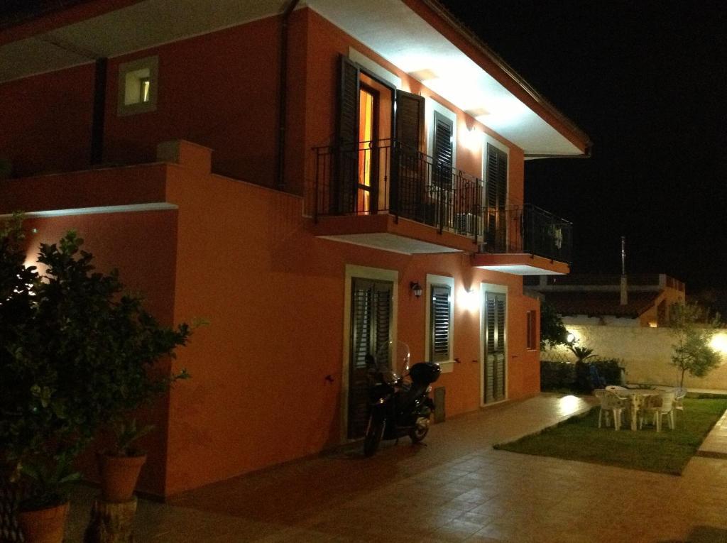 Villa Marco Polo Fanusa Esterno foto